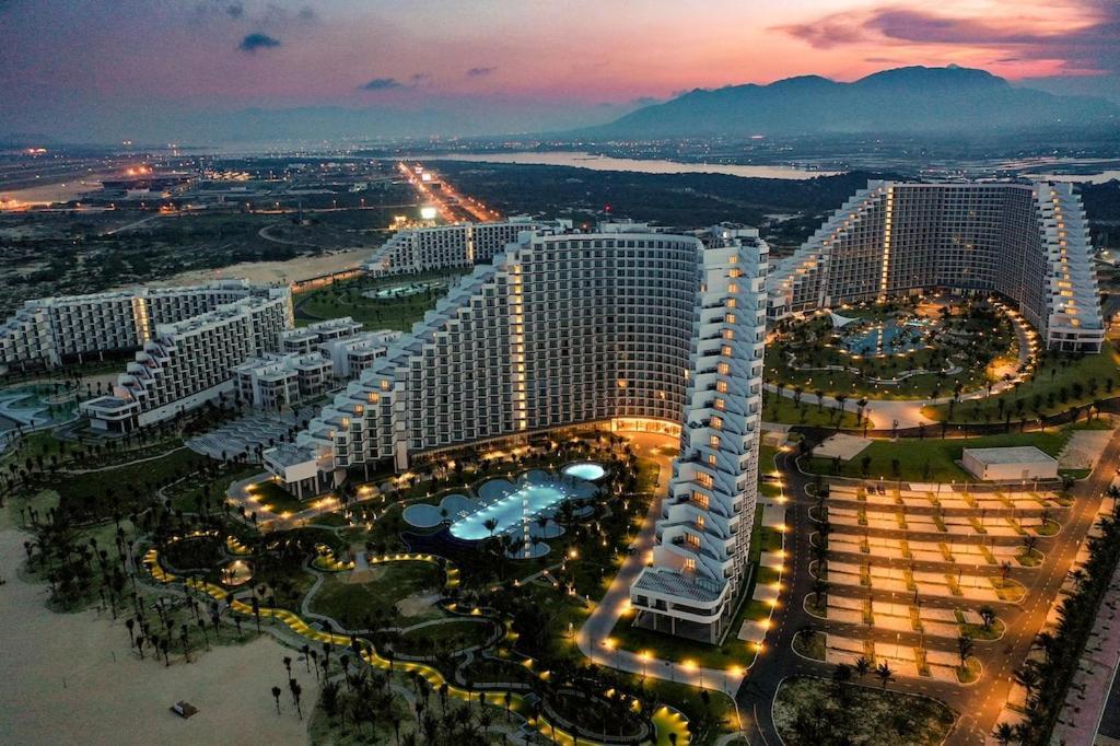 Rosemary Home At Bai Dai Beach Nha Trang - Seaview Condo Near Int'T Cam Ranh Airport Εξωτερικό φωτογραφία